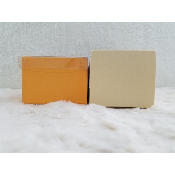 Pumpkin Room fragrance diffuser w/ 10 reed Sticks - Picture 5 of 8